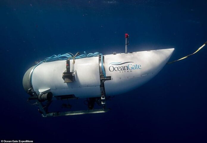 Desaparece submarino con turistas que iban a explorar restos del Titanic