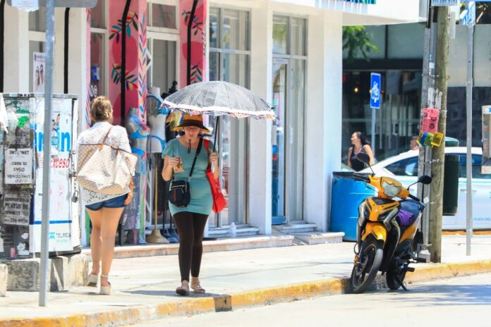 Invitan a prevenir golpes de calor